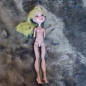 Monster High Twila New Scaremester